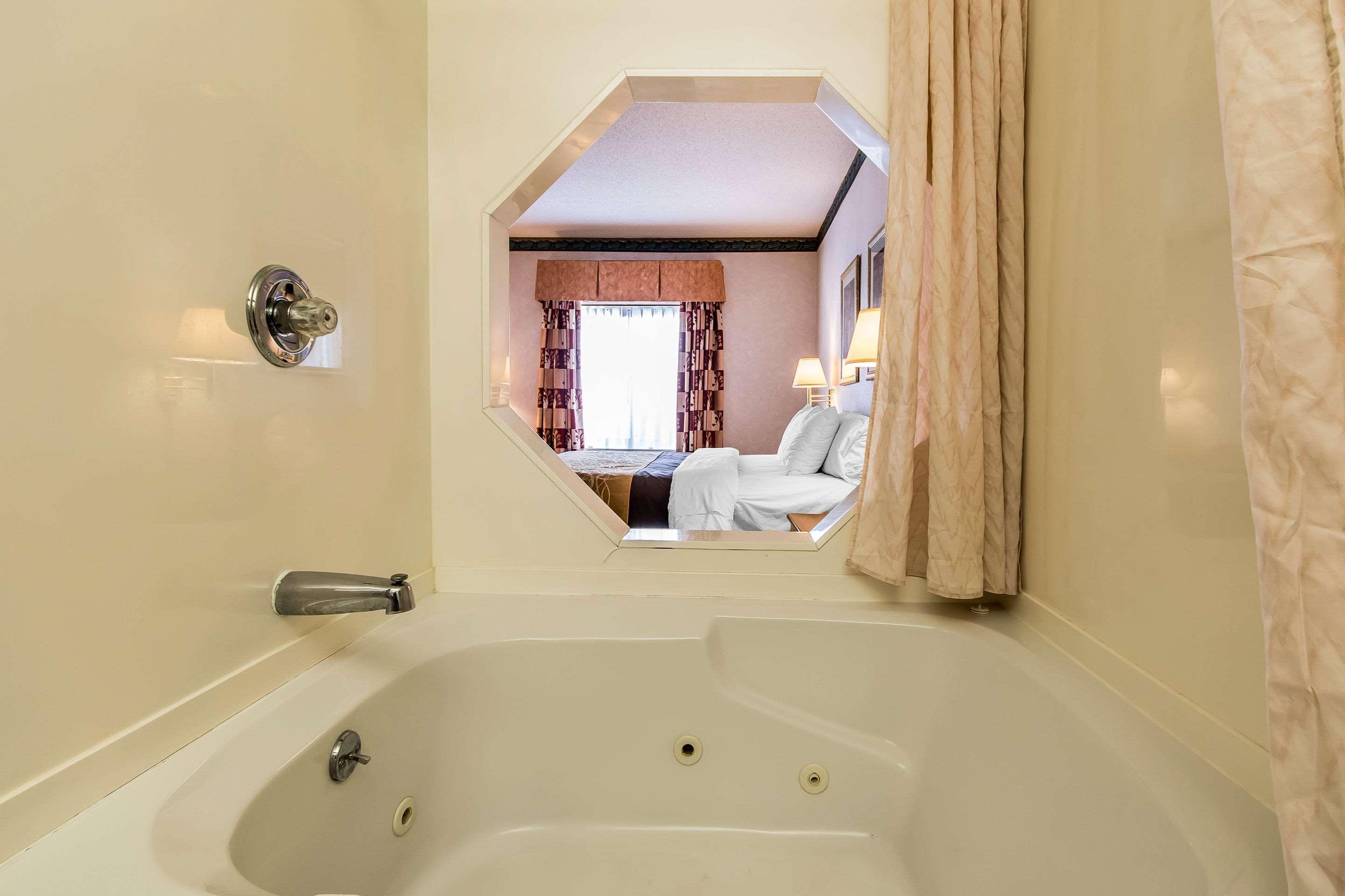 Quality Inn & Suites Stacer Eksteriør bilde