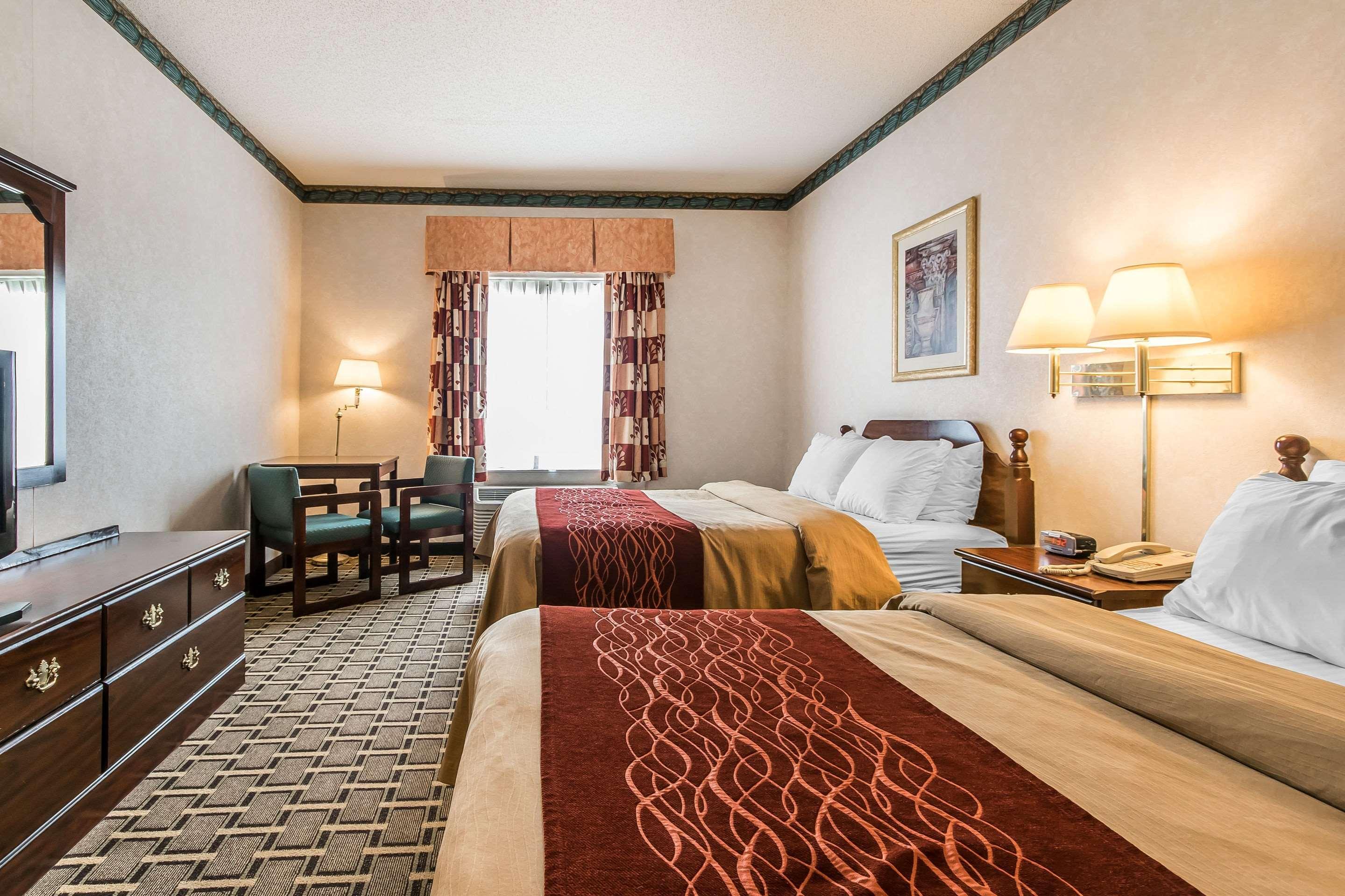 Quality Inn & Suites Stacer Eksteriør bilde